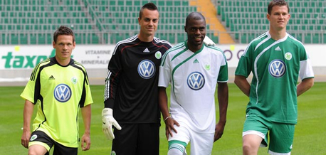  Neue Wolfsburg 2009-10 shirts trikots
