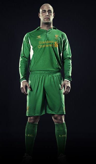 New Liverpool Kit 2012-13 Reina