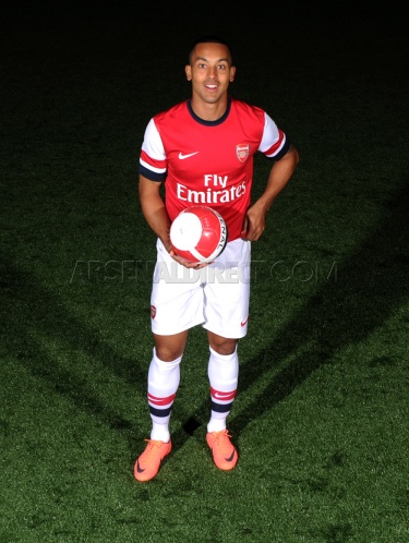 Theo Walcott Arsenal Strip 2013