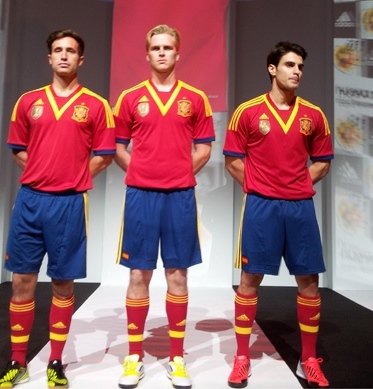 Spain Home Kit 2013 Confederations Cup